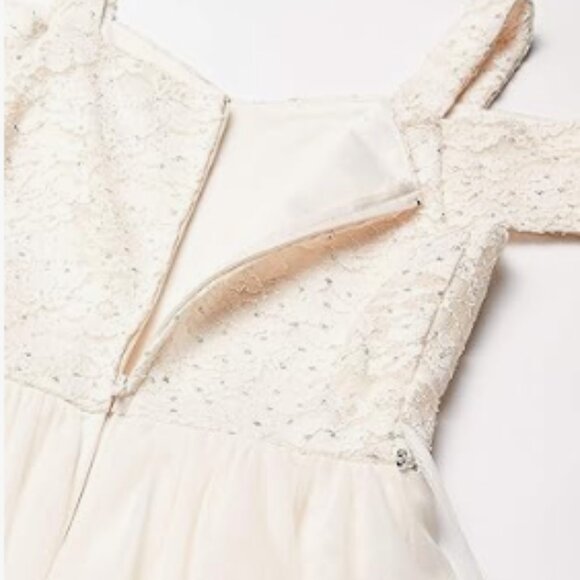 Speechless Girls' Off The Shoulder High-Low Party Dress Ivory - Picture 7 of 9